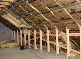 isolation des rampants de toiture et plafonds de combles